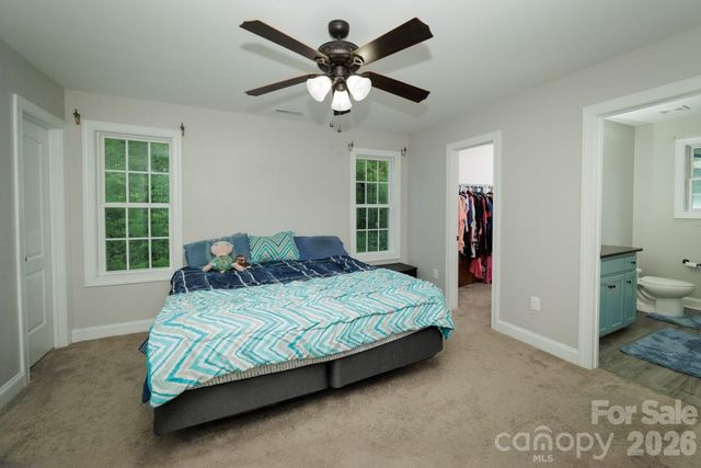 236 Cabarrus Avenue E, Concord, NC 28025