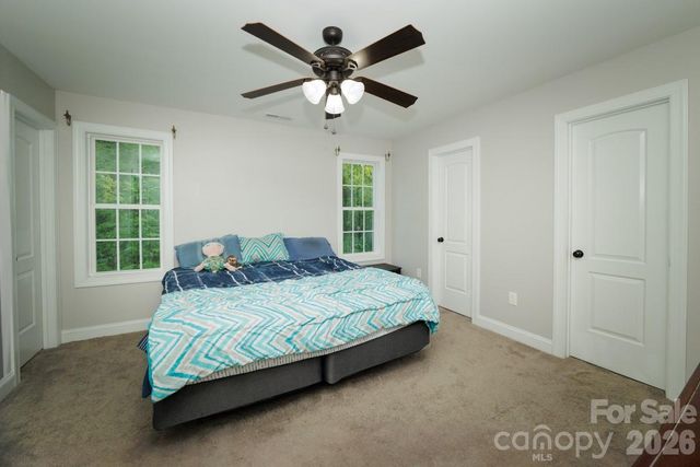236 Cabarrus Avenue E, Concord, NC 28025