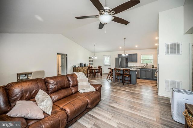 7295 CORNFIELD LN, Rhoadesville, VA 22542