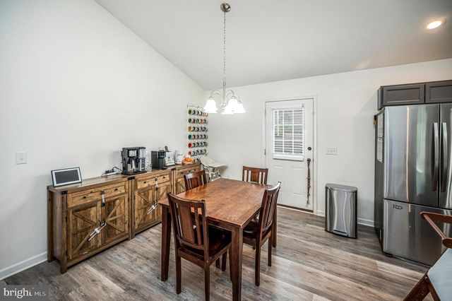 7295 CORNFIELD LN, Rhoadesville, VA 22542