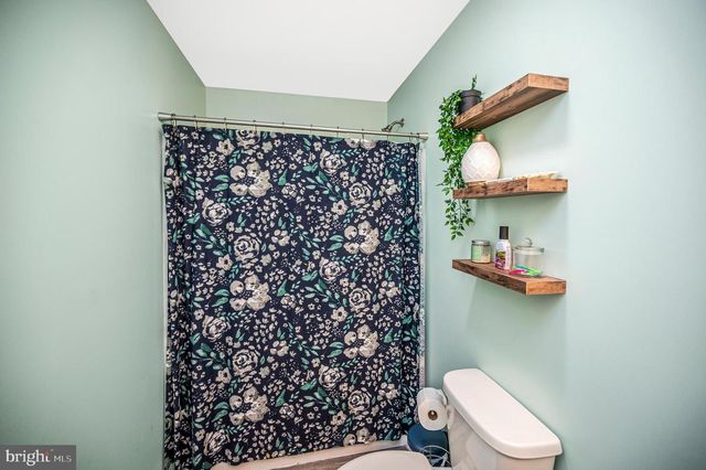7295 CORNFIELD LN, Rhoadesville, VA 22542