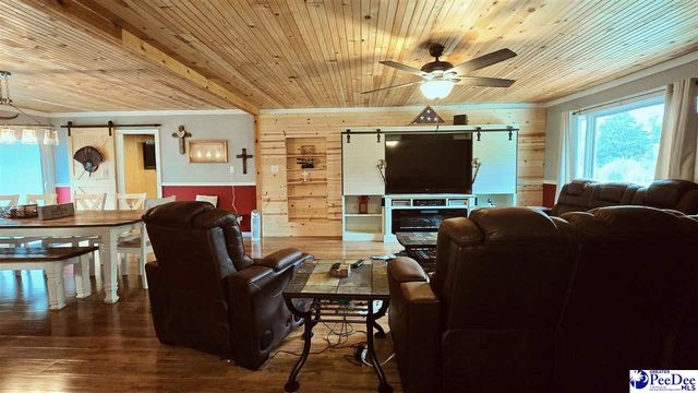 6103 Squire Rd, Latta, SC 29565