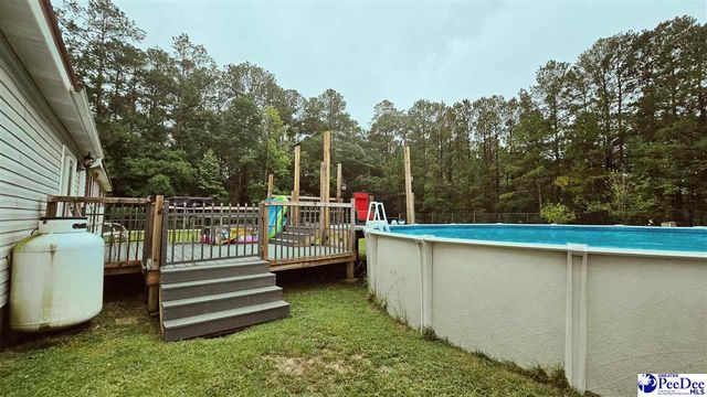 6103 Squire Rd, Latta, SC 29565