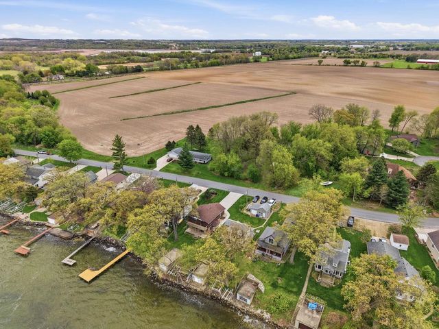 2029 Skyline Drive, Stoughton, WI 53589