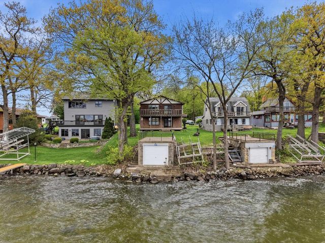 2029 Skyline Drive, Stoughton, WI 53589