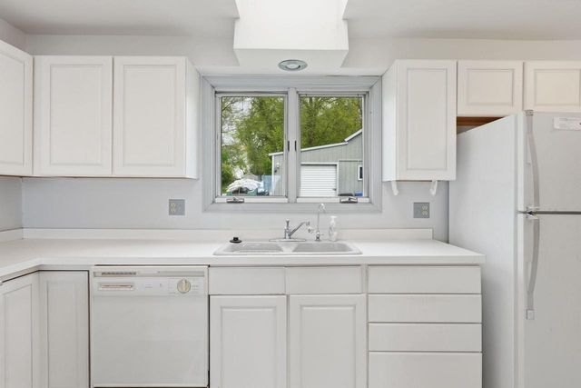 2029 Skyline Drive, Stoughton, WI 53589