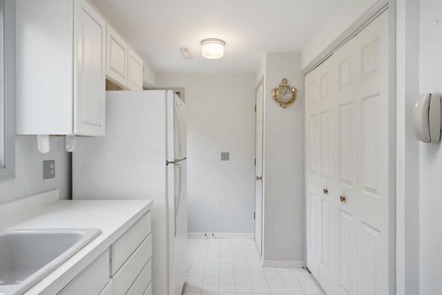 2029 Skyline Drive, Stoughton, WI 53589