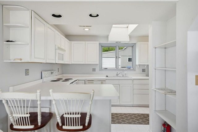 2029 Skyline Drive, Stoughton, WI 53589