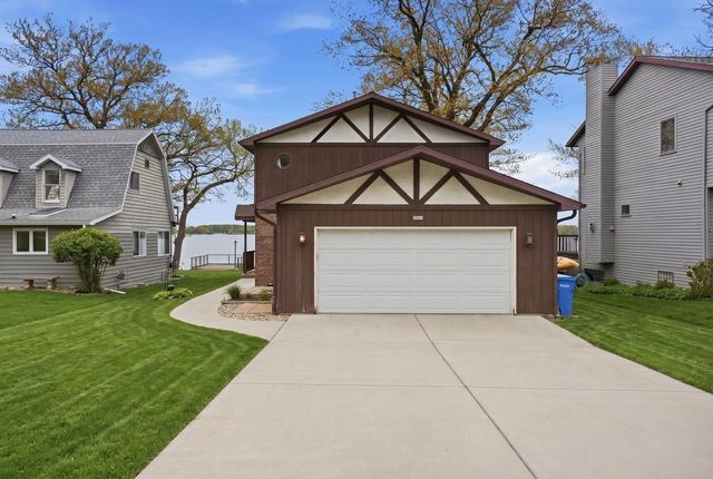 2029 Skyline Drive, Stoughton, WI 53589