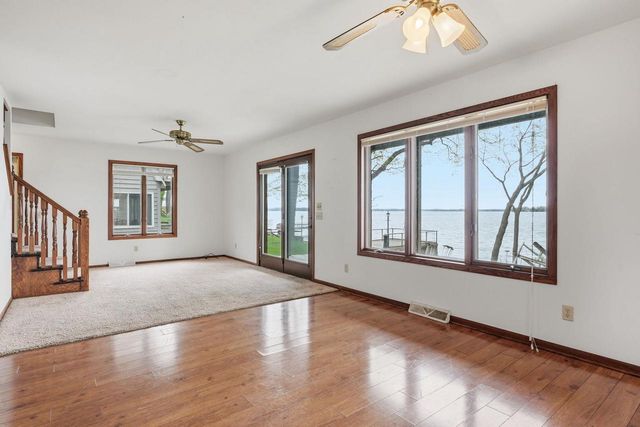 2029 Skyline Drive, Stoughton, WI 53589