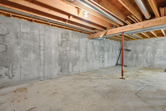 2029 Skyline Drive, Stoughton, WI 53589