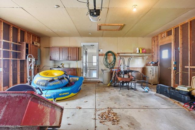 2029 Skyline Drive, Stoughton, WI 53589