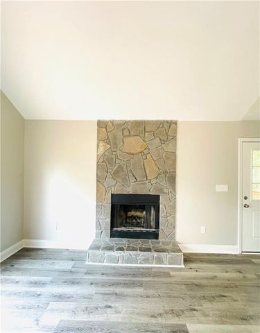 4440 Cary Drive, Snellville, GA 30039
