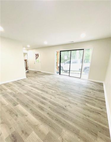 4440 Cary Drive, Snellville, GA 30039