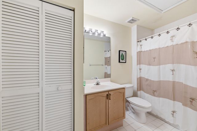 2924 SW 22nd Circle 17c, Delray Beach, FL 33445