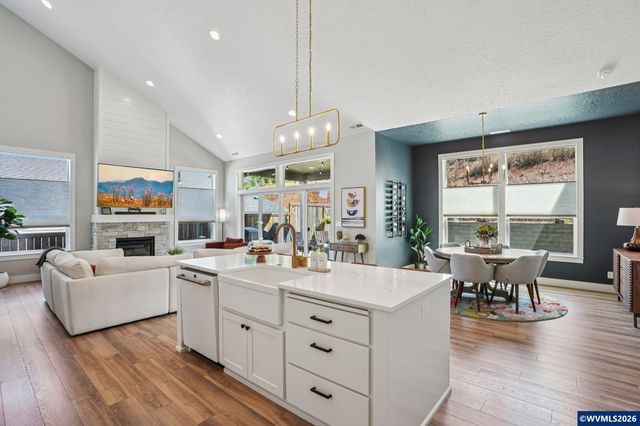 5878 Verona St S, Salem, OR 97306