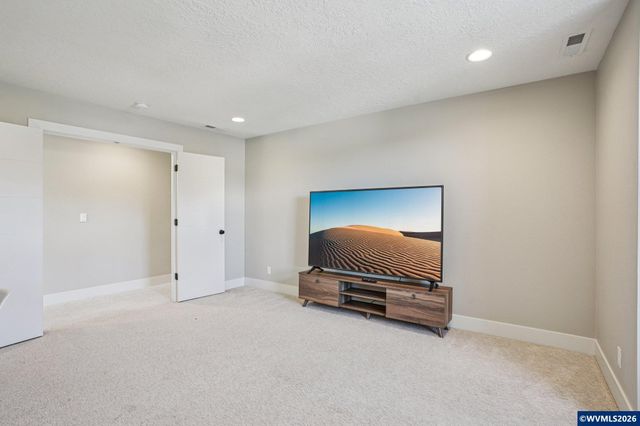 5878 Verona St S, Salem, OR 97306