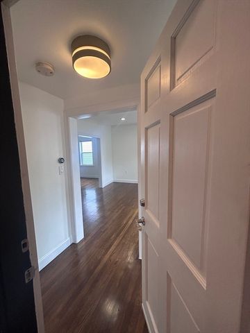 25 Granfield Ave 2, Boston, MA 02131