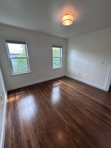 25 Granfield Ave 2, Boston, MA 02131
