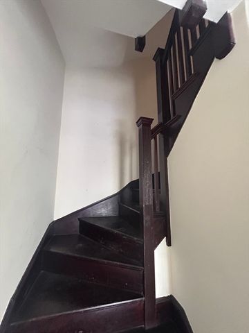 25 Granfield Ave 2, Boston, MA 02131