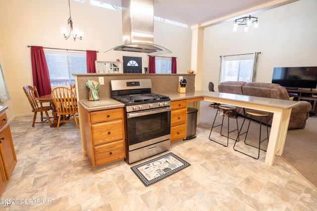 35815 Dawn Drive, Soldotna, AK 99669