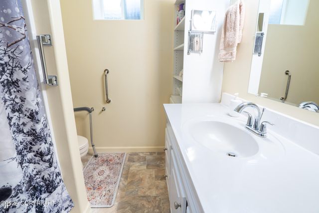 35815 Dawn Drive, Soldotna, AK 99669