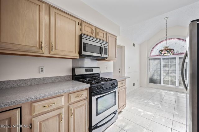 1797 Sweetbay Drive, Toms River, NJ 08755