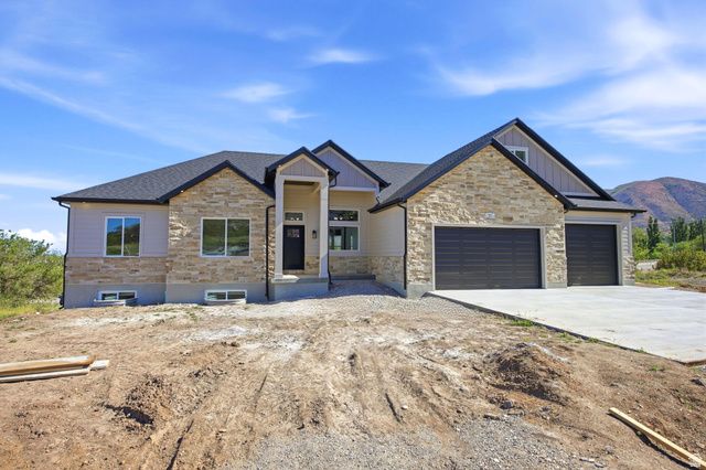 417 E SKYLINE DR, Brigham City, UT 84302