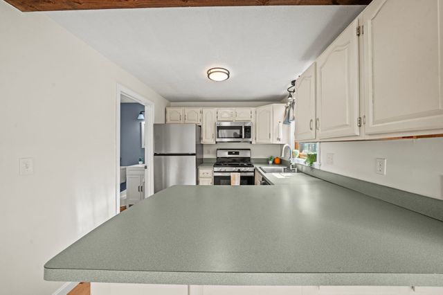 17 Scotty Hollow Dr A, Chelmsford, MA 01863