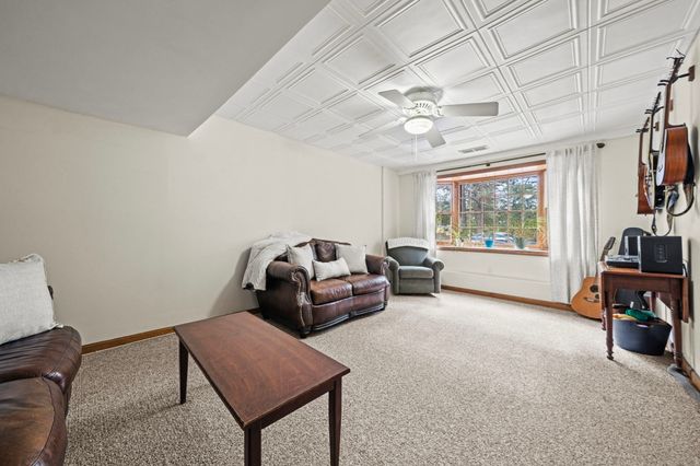 17 Scotty Hollow Dr A, Chelmsford, MA 01863