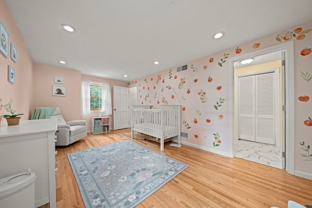 17 Scotty Hollow Dr A, Chelmsford, MA 01863