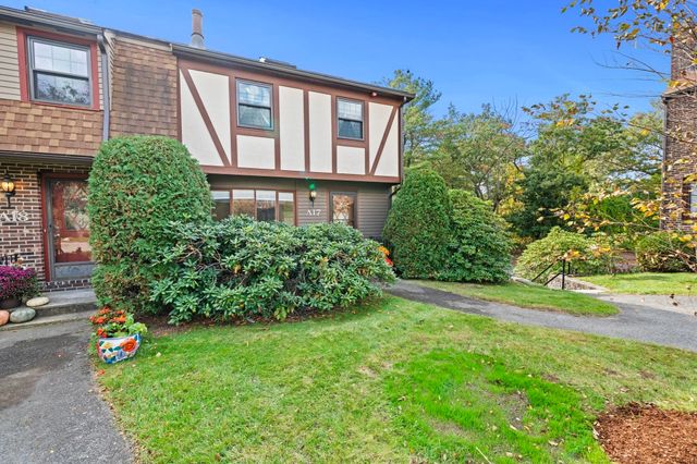 17 Scotty Hollow Dr A, Chelmsford, MA 01863