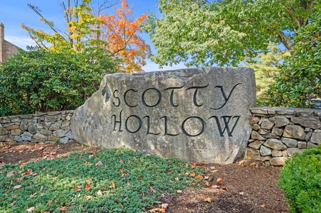 17 Scotty Hollow Dr A, Chelmsford, MA 01863