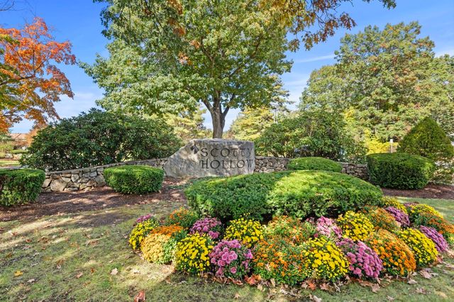 17 Scotty Hollow Dr A, Chelmsford, MA 01863