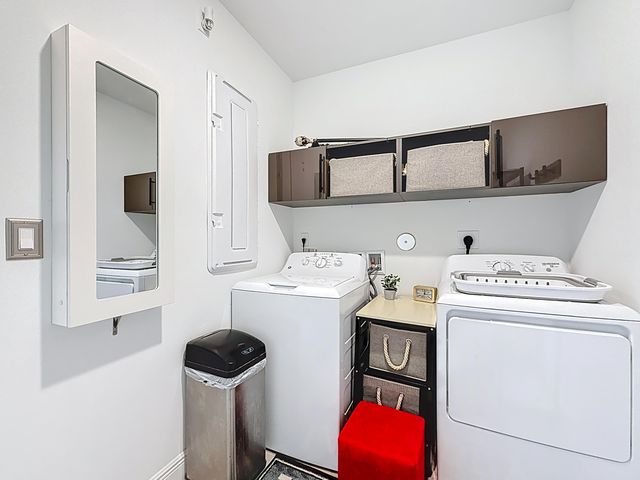 4201 Pelicano Way, Deerfield Beach, FL 33064