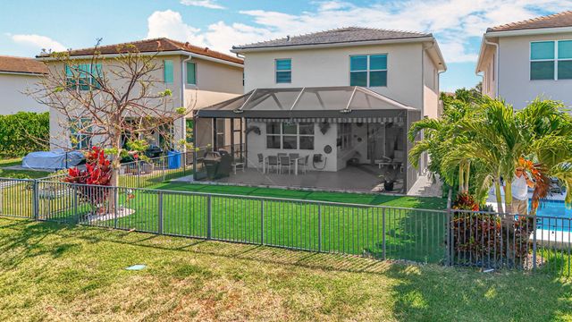 4201 Pelicano Way, Deerfield Beach, FL 33064