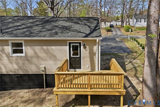 3802 Brandywine Dr, Prince George, VA 23860