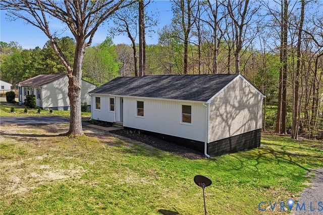 3802 Brandywine Dr, Prince George, VA 23860