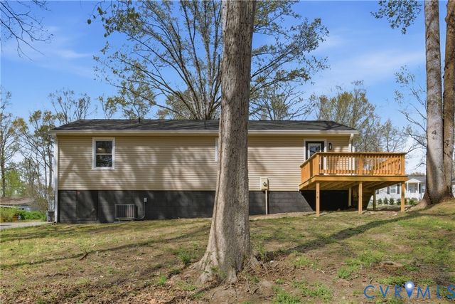 3802 Brandywine Dr, Prince George, VA 23860