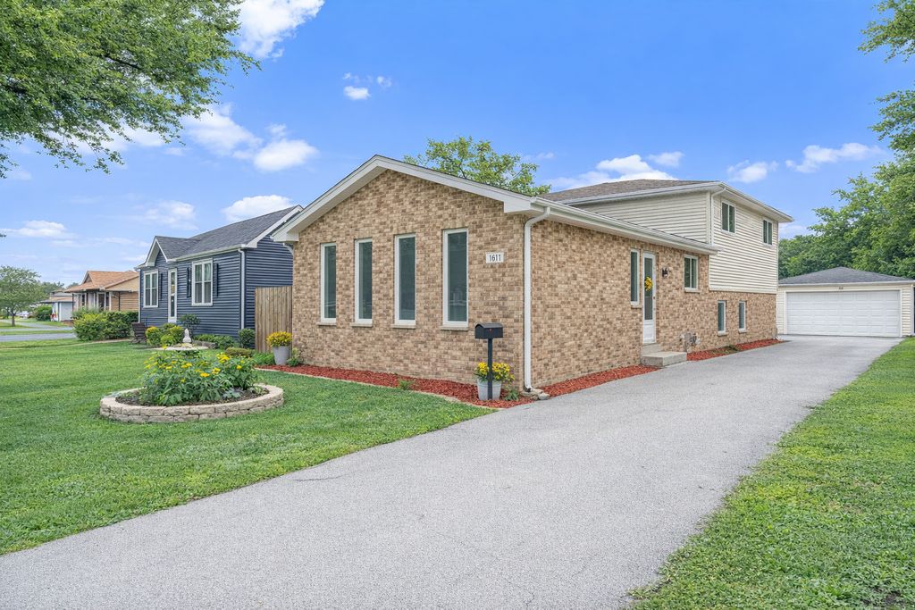 14619 S Albany Avenue, Posen, IL 60469