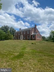10201 WALLERS RD, Partlow, VA 22534