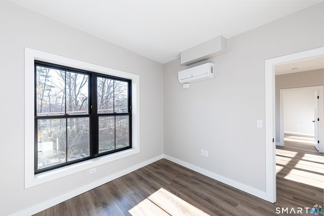 401 Albany Turnpike 202, Canton, CT 06019