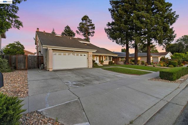3653 Pimlico Dr, Pleasanton, CA 94588