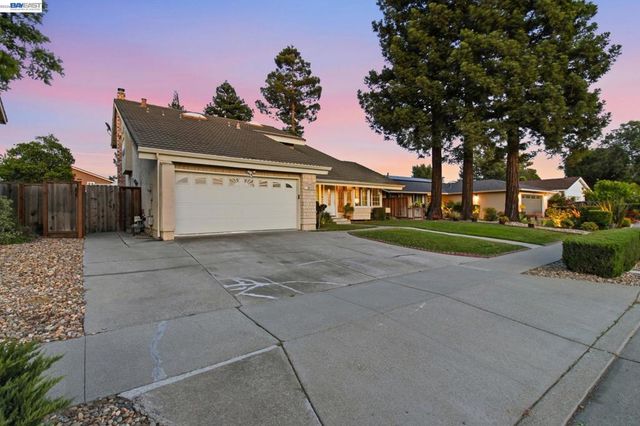 3653 Pimlico Dr, Pleasanton, CA 94588