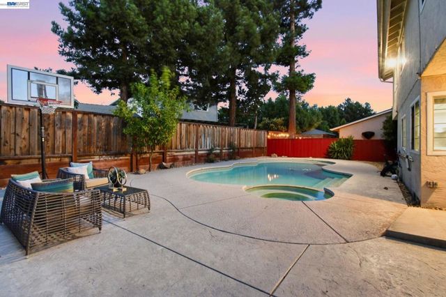 3653 Pimlico Dr, Pleasanton, CA 94588