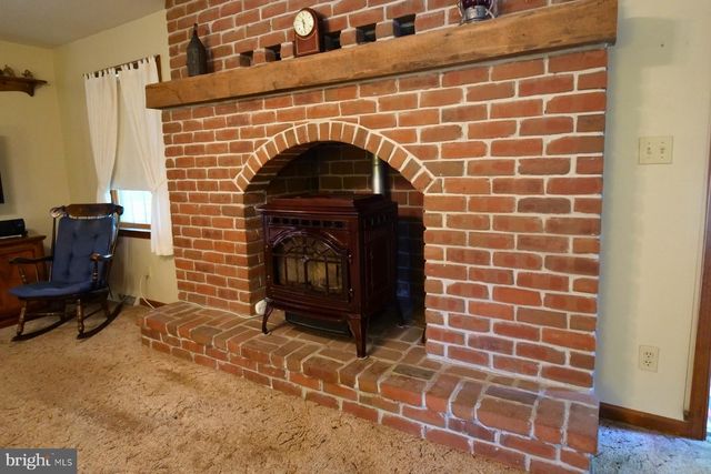 308 BLACKSMITH RD, Douglassville, PA 19518