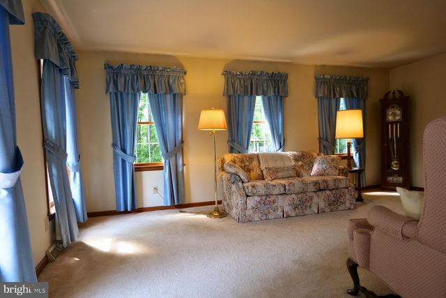 308 BLACKSMITH RD, Douglassville, PA 19518