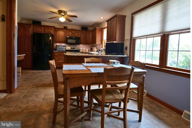 308 BLACKSMITH RD, Douglassville, PA 19518
