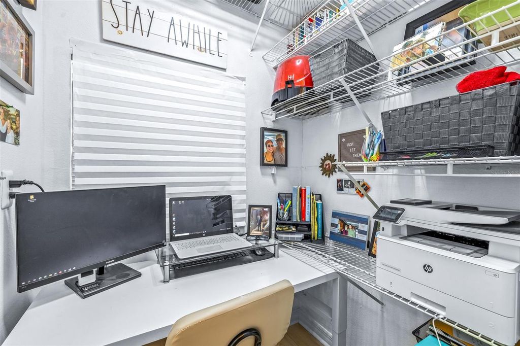 Image 19 of property listing at 4405 W FAIR OAKS AVENUE 11, Tampa, FL 33611