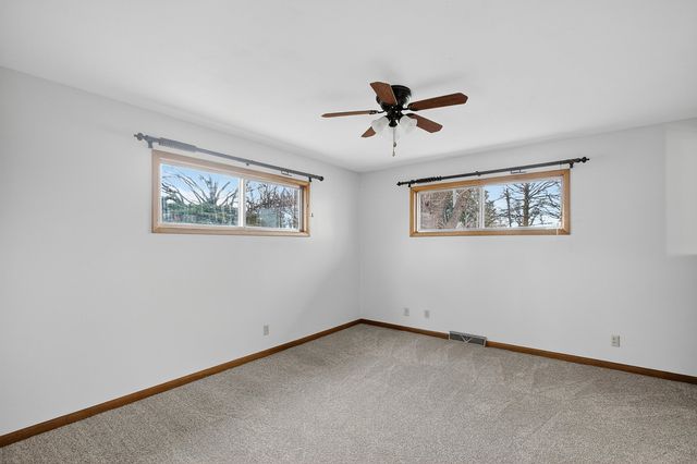 2754 W 3rd Ave, El Dorado, KS 67042